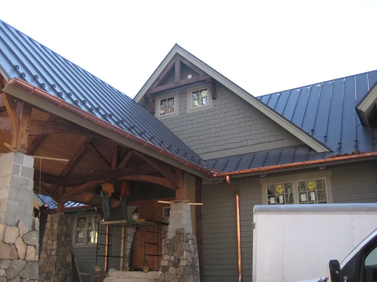Craftsman Roofing team delivering quality roofing work in Chippewa Park